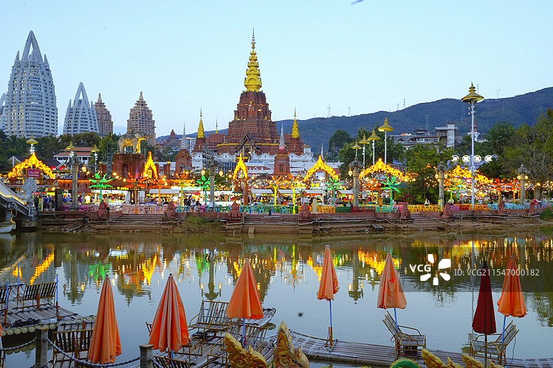 《星光夜市》西双版纳图片素材