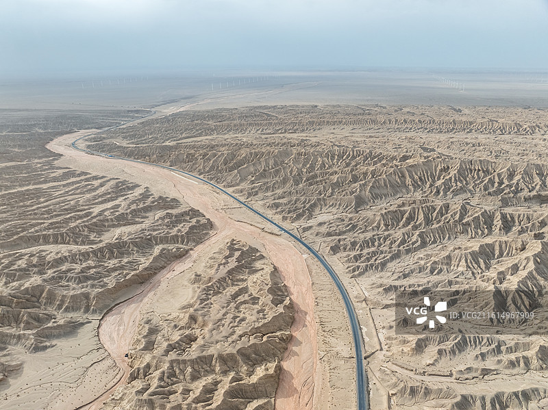 青海大大柴旦德令哈地下雅丹地貌，大柴旦峡谷地貌图片素材